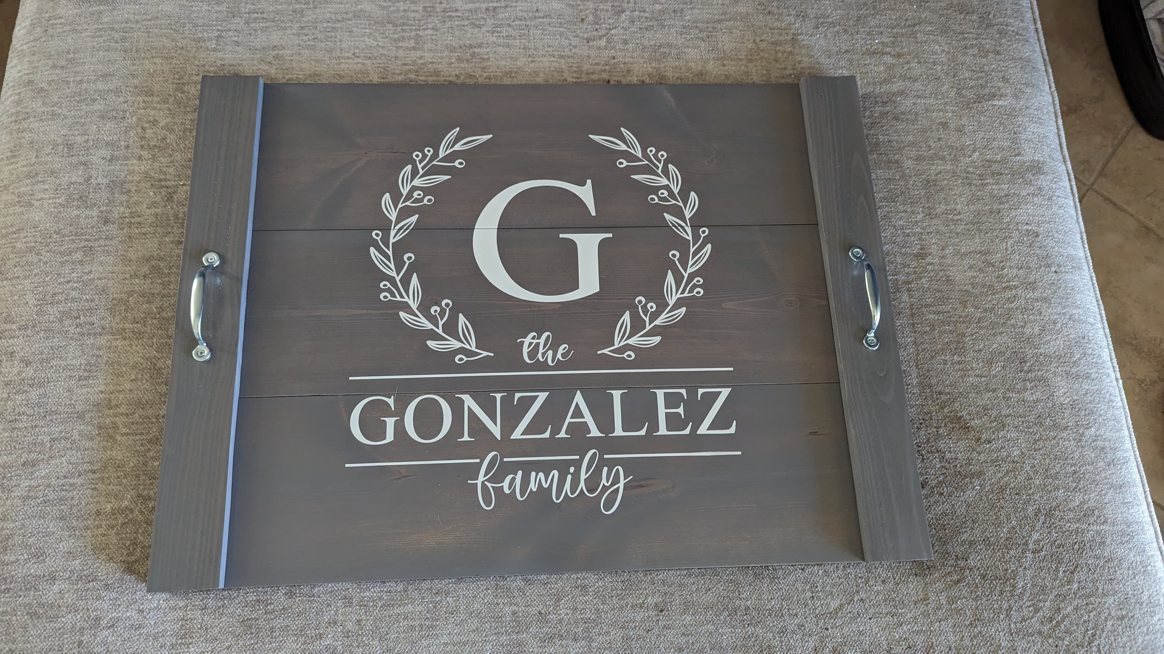 Personalized family tray with monogram and laurel engraving